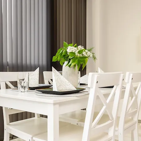 Elegant 1bd Parkside With Terrace By Flat Manаger